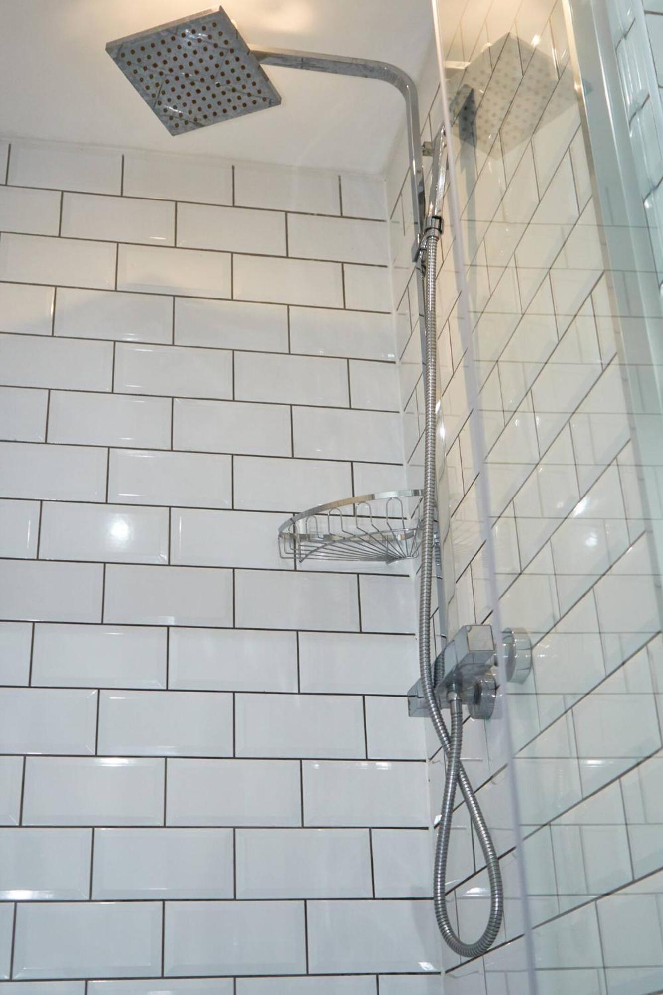 Modern Central Apartment - City Centre - Fast Wifi - Near Utilitia Arena & Icc Бирмингам Екстериор снимка